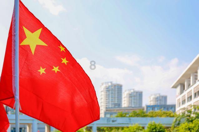 大叔钓鱼